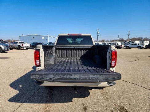 New 2026 GMC Sierra 1500 Pro w/ Graphite Edition image 5