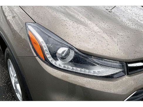 Used 2021 Chevrolet Trax LT w/ Driver Confidence Package AWD/4WD image 28