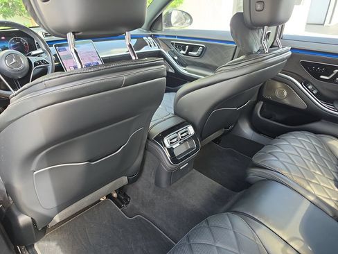 Used 2023 Mercedes-Benz S 580 4MATIC Sedan image 19