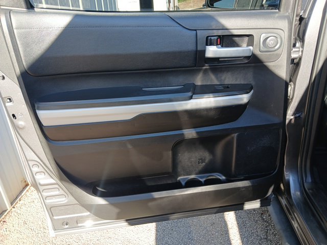 Used 2021 Toyota Tundra SR5 w/ SR5 Leather Package AWD/4WD image 19