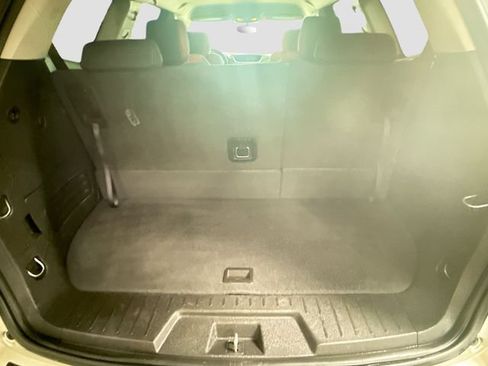 Used 2014 Chevrolet Traverse LT w/ All-Star Edition AWD/4WD image 25