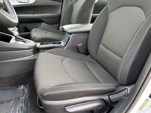 Used 2024 Kia Forte LXS image 21