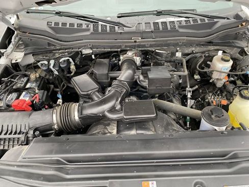 Used 2022 Ford F250 XL w/ Power Equipment Group image 33