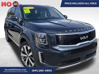 Used 2022 Kia Telluride EX w/ EX Premium Package