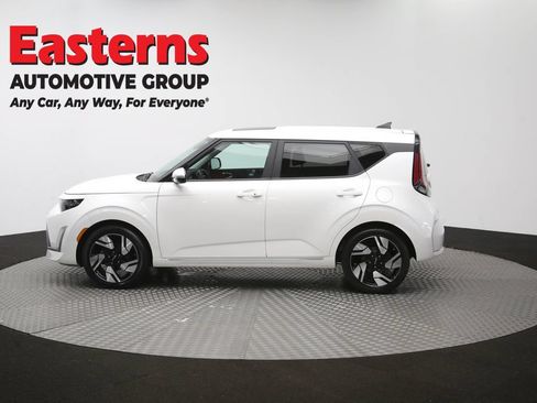 Used 2023 Kia Soul GT-Line FWD image 60