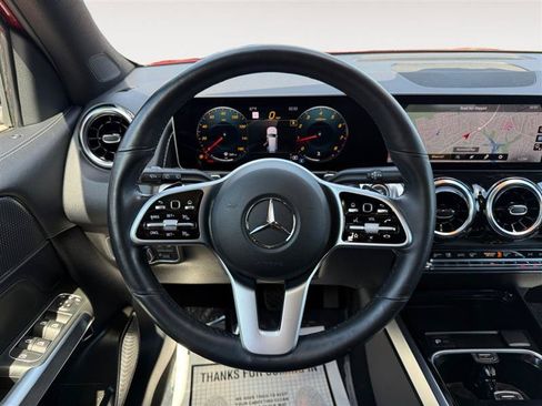 Used 2020 Mercedes-Benz GLB 250 4MATIC image 14