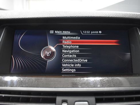 Used 2015 BMW 535i xDrive Sedan AWD/4WD image 21