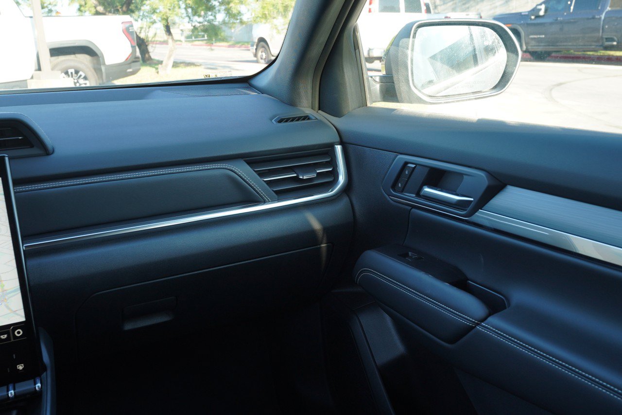 New 2026 GMC Terrain Elevation w/ Black Edition FWD image 8