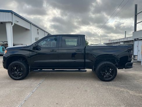 Used 2023 Chevrolet Silverado 1500 LT Trail Boss w/ LPO, Dark Essentials Package image 10