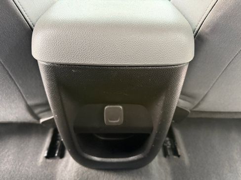 Used 2022 Chevrolet Colorado W/T image 30