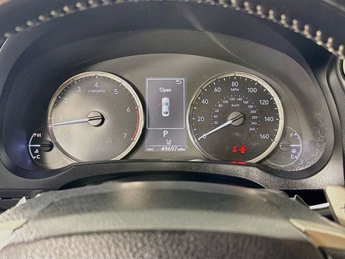 Used 2017 Lexus IS 300 AWD image 14