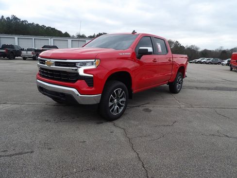 Used 2023 Chevrolet Silverado 1500 LT image 4