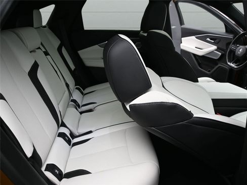 Certified 2024 Acura ZDX Type S image 29