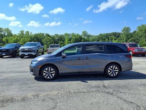 Used 2025 Honda Odyssey EX-L image 31