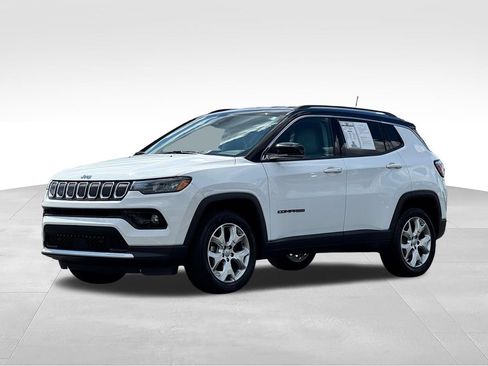 Used 2022 Jeep Compass Limited AWD/4WD image 3