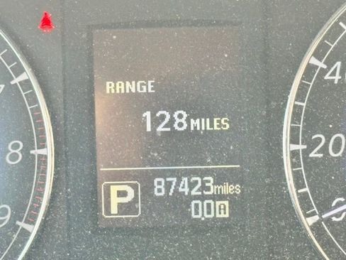 Used 2016 INFINITI QX50 AWD w/ Technology Package image 9