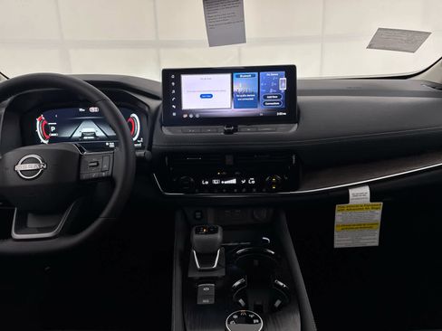 New 2026 Nissan Rogue Platinum w/ Platinum Premium Package image 13