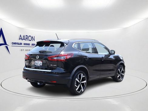 Used 2022 Nissan Rogue Sport SL w/ Premium Package AWD/4WD image 4