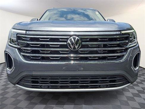 New 2025 Volkswagen Atlas SEL image 2