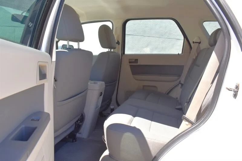Used 2009 Ford Escape 2WD Hybrid image 23