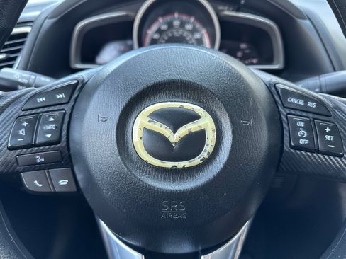 Used 2016 MAZDA MAZDA3 i Sport w/ Preferred Equipment Package image 24