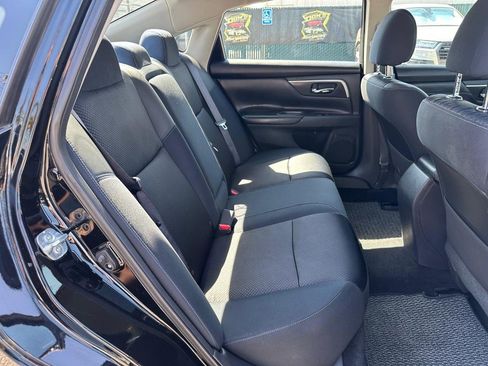 Used 2017 Nissan Altima 2.5 SR image 30