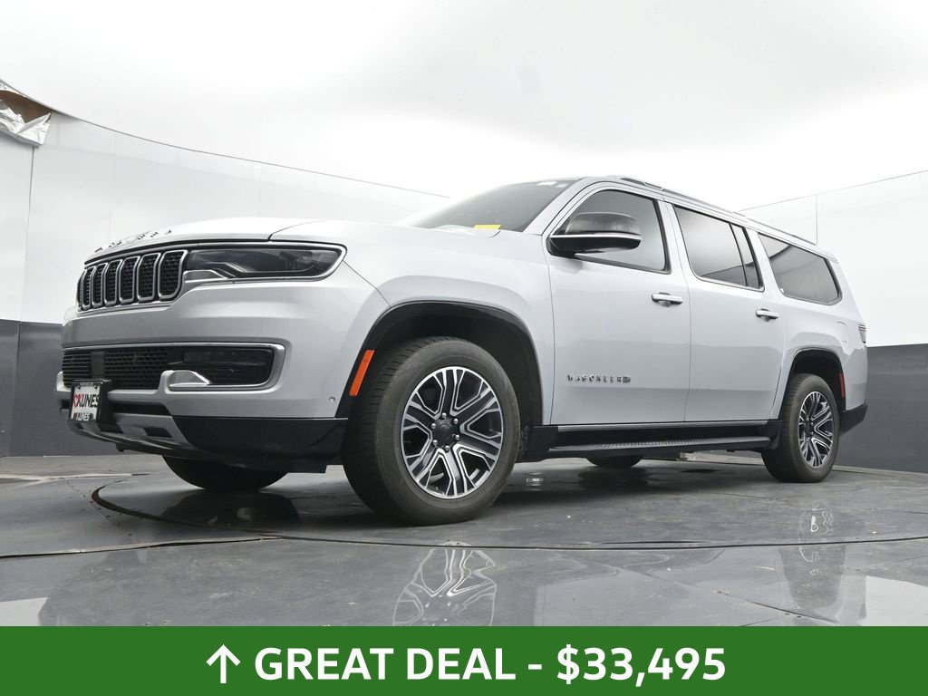 Used 2024 Jeep Wagoneer L Series II w/ Flexible Seating Group AWD/4WD image 47