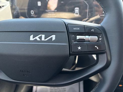 Used 2025 Kia K4 EX FWD image 20