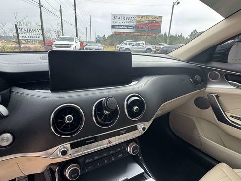 Used 2022 Kia Stinger GT2 image 20