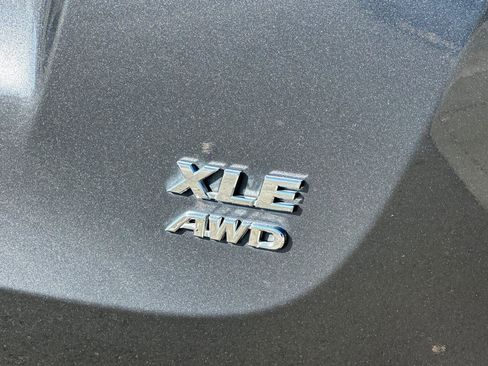 Used 2015 Toyota RAV4 XLE image 26