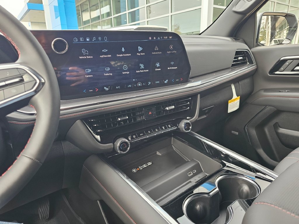 New 2026 Chevrolet Suburban RST w/ RST Capability Package AWD/4WD image 31