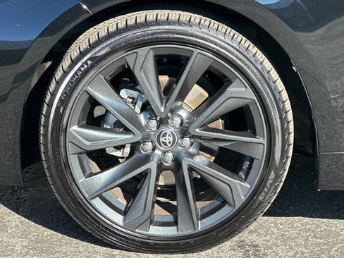 Used 2025 Toyota Corolla SE image 35