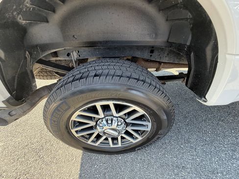 Used 2017 Ford F250 Lariat w/ Lariat Ultimate Package image 52