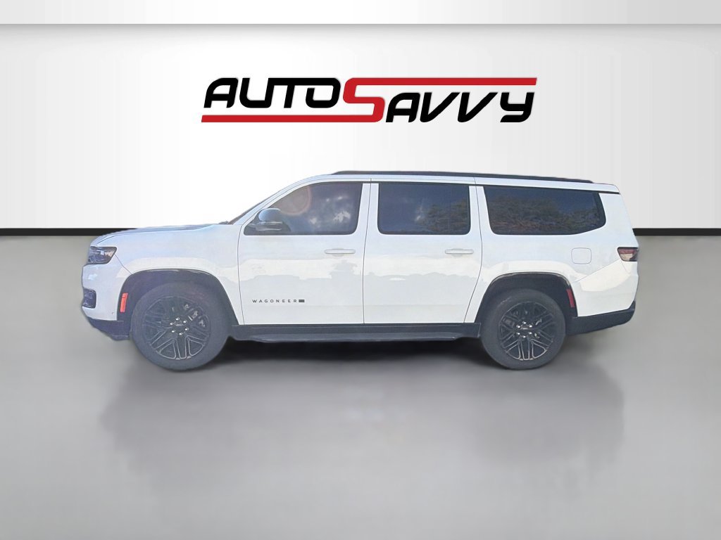Used 2023 Jeep Wagoneer L Series II AWD/4WD image 4