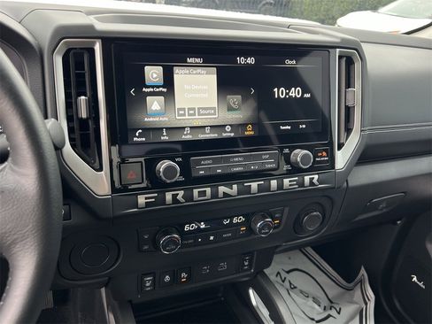 Certified 2025 Nissan Frontier SV w/ SV Convenience Package image 16