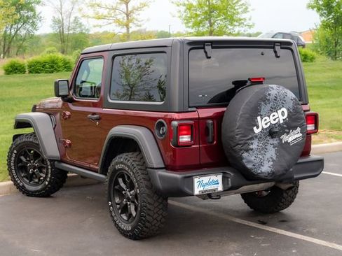 Used 2022 Jeep Wrangler Sport AWD/4WD image 29