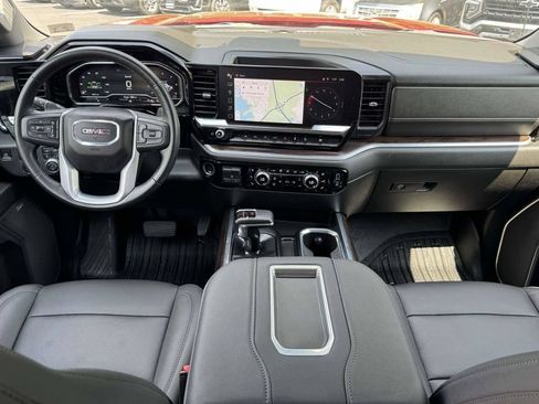 Used 2022 GMC Sierra 1500 SLT w/ SLT Premium Plus Package AWD/4WD image 3