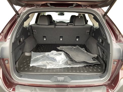 Used 2025 Subaru Outback Touring XT image 6