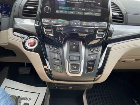 Used 2023 Honda Odyssey Elite image 23