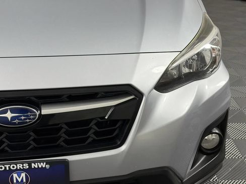 Used 2018 Subaru Crosstrek 2.0i Premium w/ Popular Package #2 AWD/4WD image 4