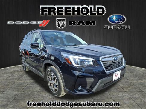 Certified 2021 Subaru Forester Premium image 1