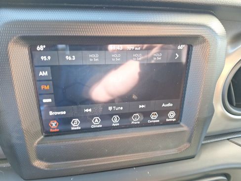 Used 2020 Jeep Gladiator Sport w/ Quick Order Package 24S image 26