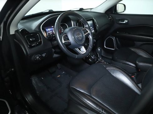 Used 2018 Jeep Compass Limited w/ Safe & Security Group AWD/4WD image 15