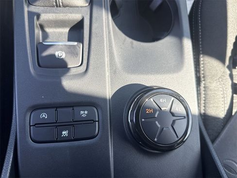 New 2025 Ford Ranger XLT w/ Equipment Group 301A High image 31