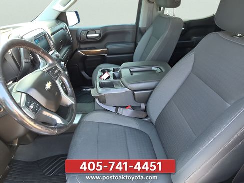 Used 2021 Chevrolet Silverado 1500 LT AWD/4WD image 12
