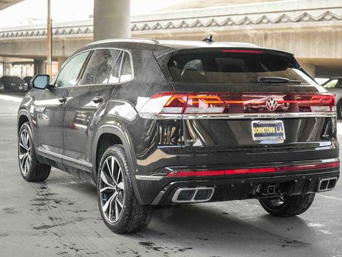 New 2026 Volkswagen Atlas Cross Sport SEL Premium R-Line AWD/4WD image 8