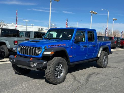 New 2026 Jeep Gladiator Mojave w/ Technology Group AWD/4WD image 2