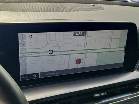 Used 2024 Kia Telluride S FWD image 29