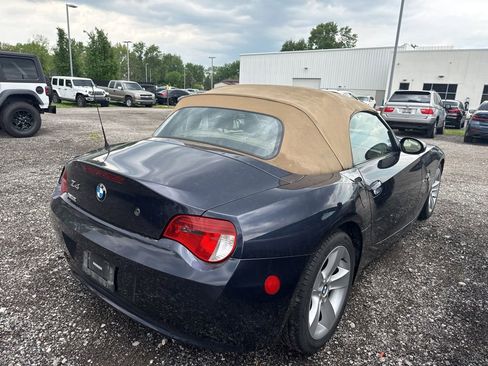 Used 2006 BMW Z4 3.0i RWD image 16
