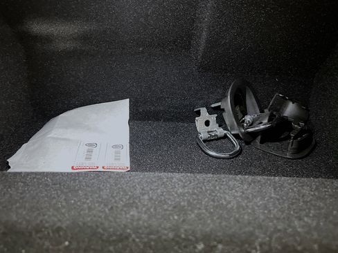 Used 2017 Cadillac XT5 FWD image 33